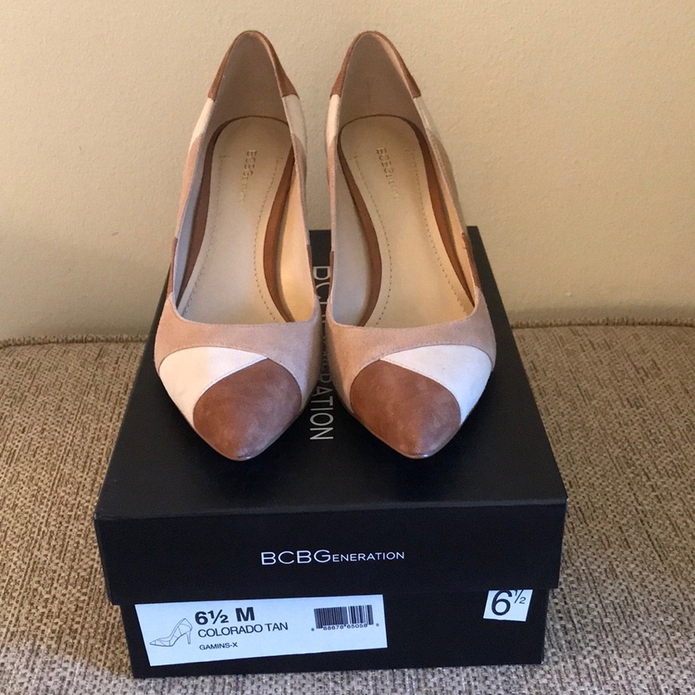 BCBG Pumps new